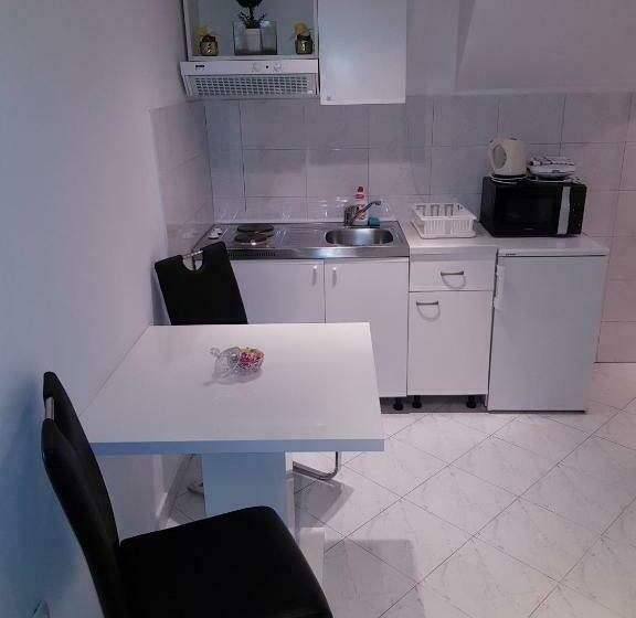 شقة غرفة واحدة, Apartments Minerva