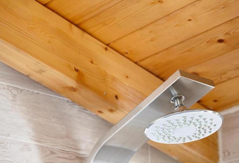 四人标准间, Gli Aranci