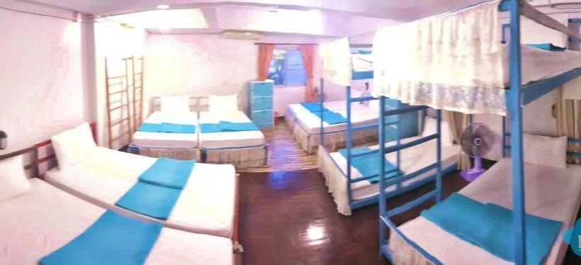 家庭间, Fun D Hostel Chiang Rai