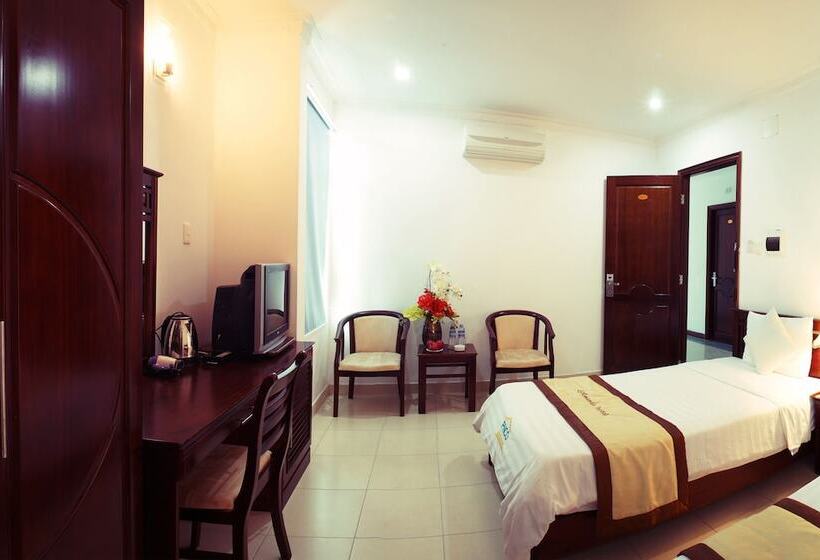 اتاق استاندارد, Amanda