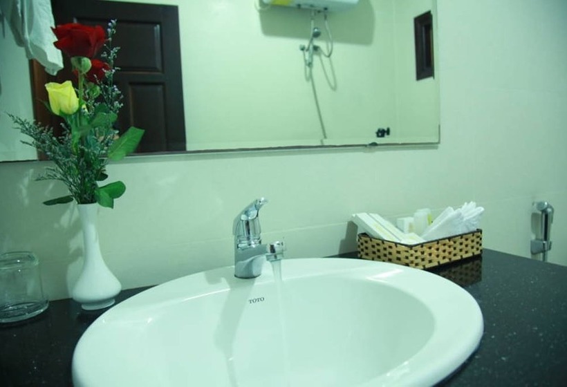 اتاق اجرایی, Amanda