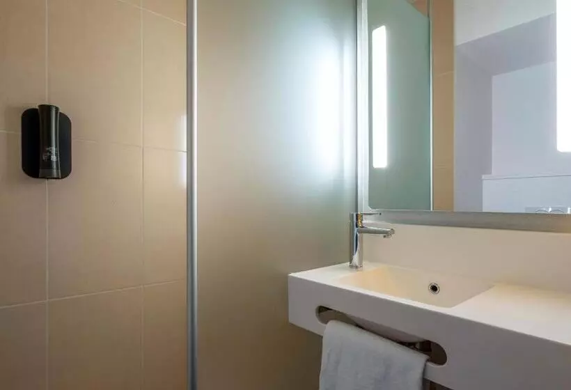 اتاق استاندارد, B&b Hotel Niort Marais Poitevin Est