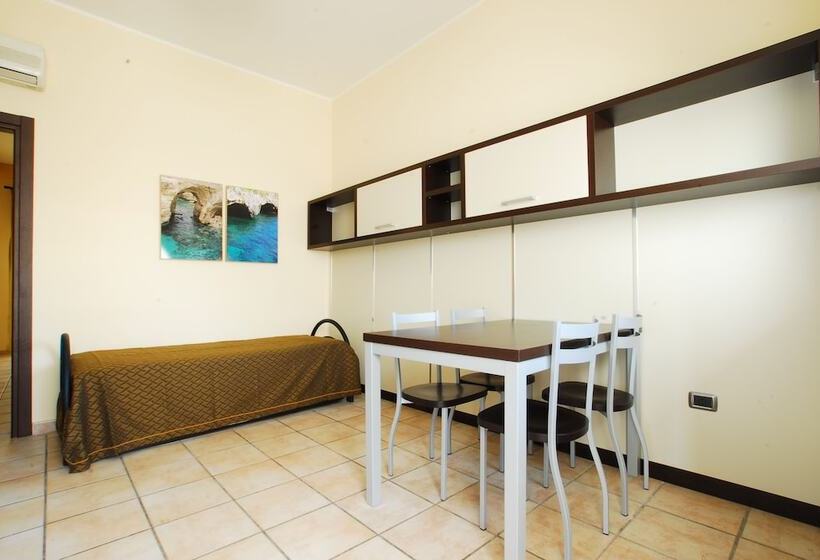 شقة غرفة واحدة, Cala Saracena Resort