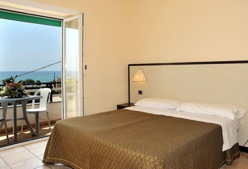 شقة غرفة واحدة, Cala Saracena Resort