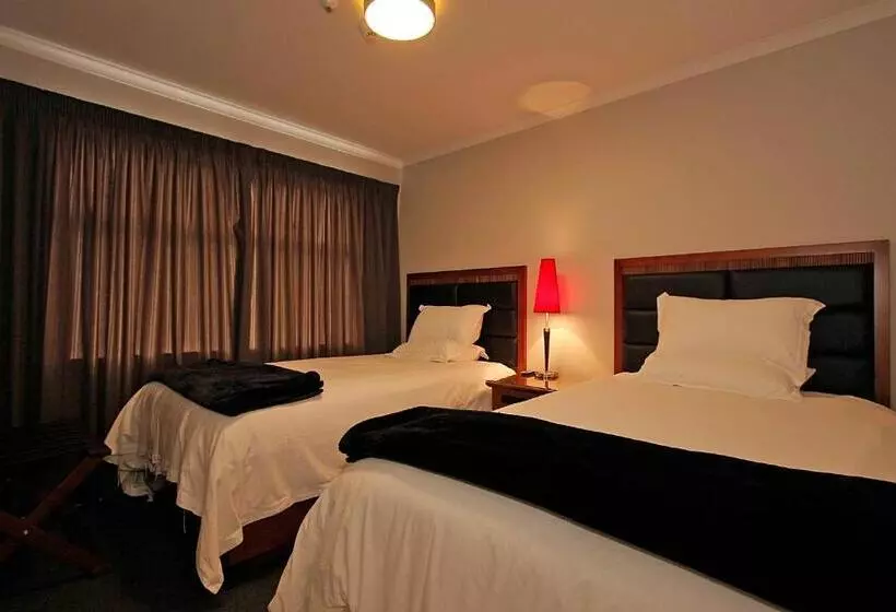 آپارتمان خانواده 1 خوابه, City Corporate Motor Inn
