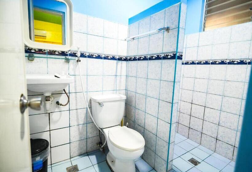 اتاق استاندارد, Gracias Inn Boracay