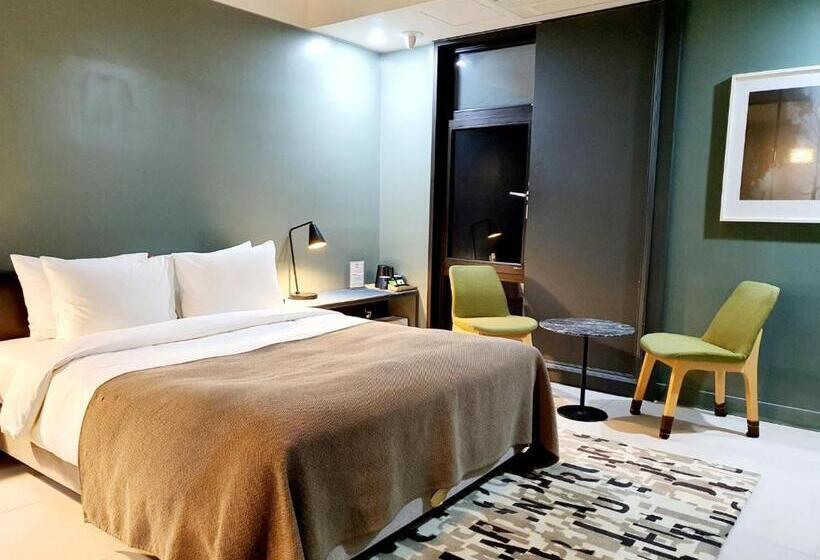 Quarto Estandar, Js Boutique