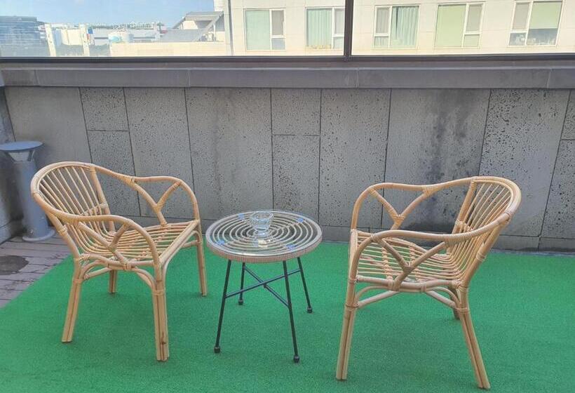 اتاق سوپریور, Js Boutique