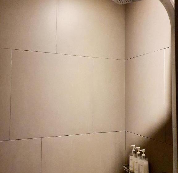اتاق استاندارد, Js Boutique