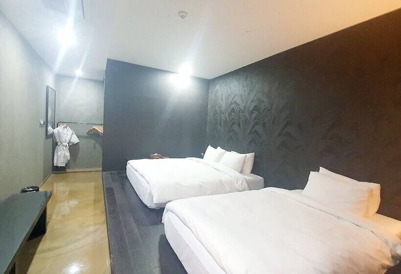 اتاق لوکس, Js Boutique