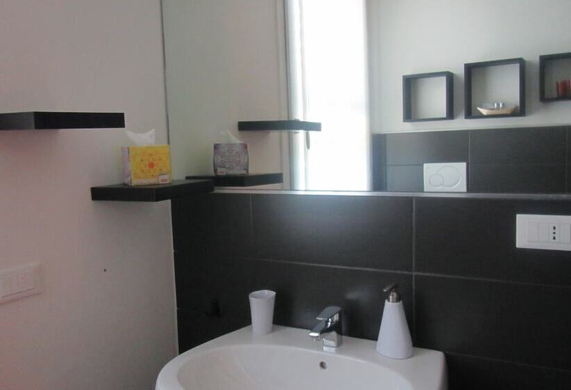 四人标准间, Anima Mundi