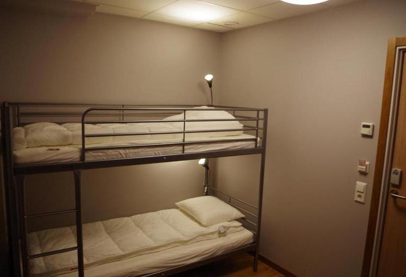 带共用浴室的标准房间, Spoton Hostel & Sportsbar