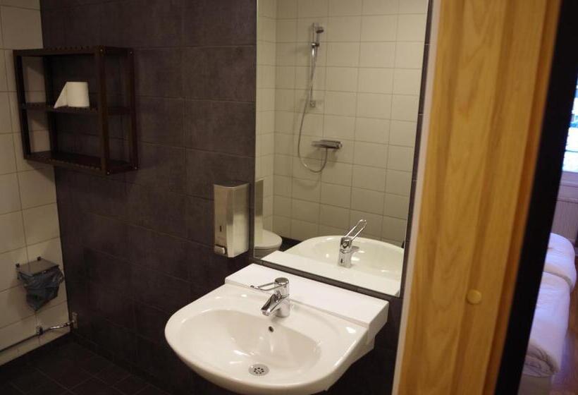 Семейный Номер Deluxe, Spoton Hostel & Sportsbar
