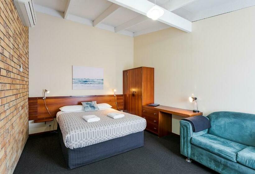 スタンダードスタジオ, Albany Holiday Units