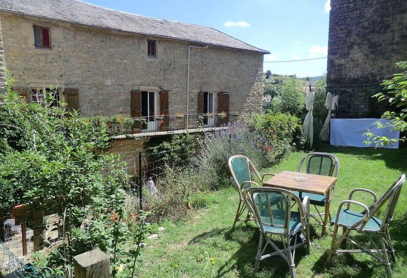 ロマンチックな部屋, Domaine D Alcapies