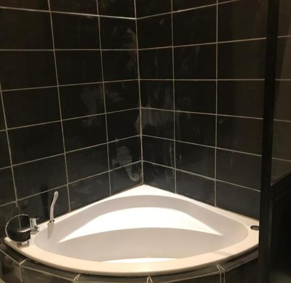 キングサイズベッドのスタンダードルーム, Domaine D Alcapies