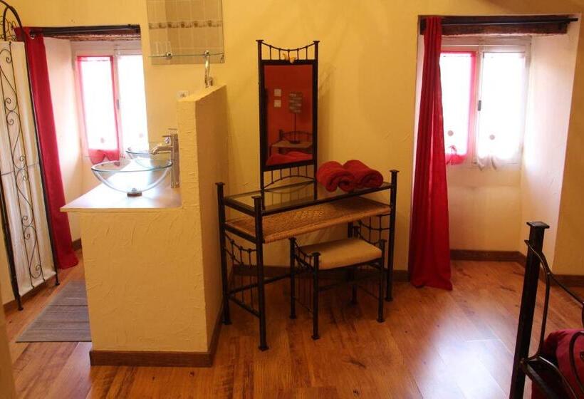 Family Suite, Domaine D Alcapies