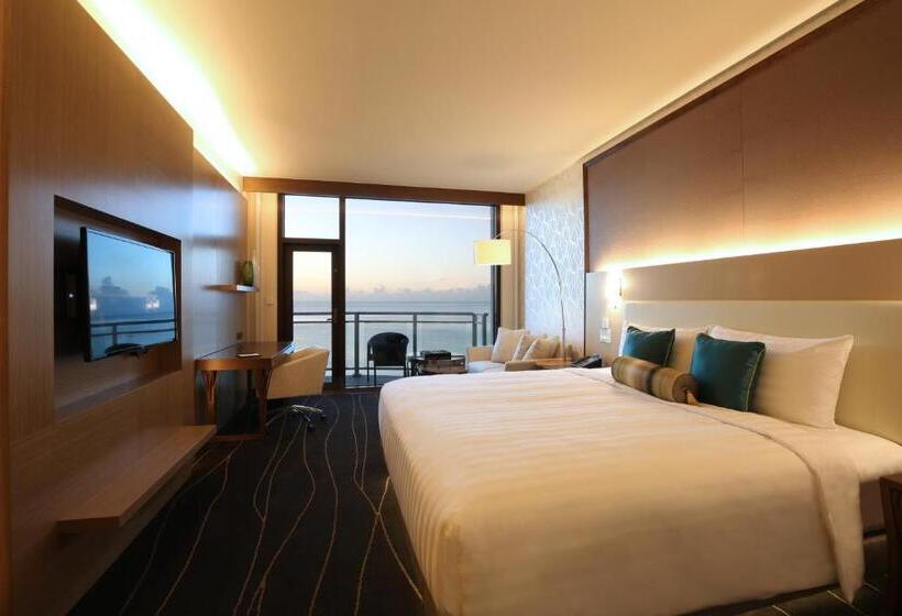 Standardzimmer Kingsize Bett, Dusit Thani Guam Resort