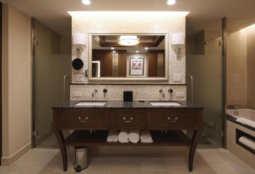 Standardzimmer Kingsize Bett, Dusit Thani Guam Resort