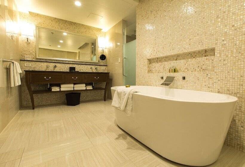 Executive Suite, Dusit Thani Guam Resort