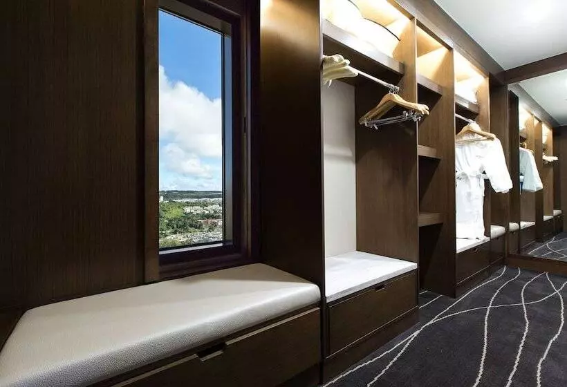 エクゼクティブスイート, Dusit Thani Guam Resort