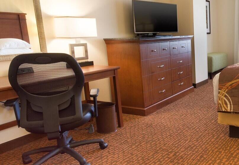 חדר דלוקס מותאם לאנשים עם מוגבלויות, Drury Plaza Hotel Phoenix Tempe