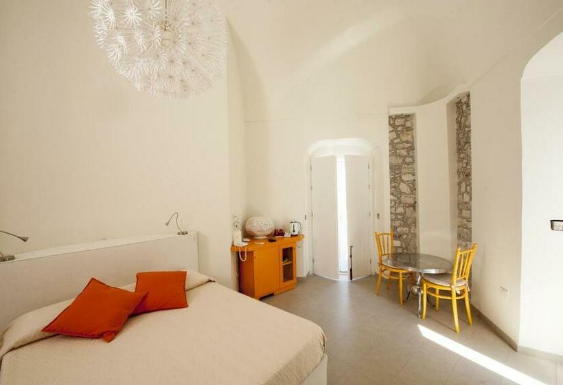 غرفة قياسية, Edificio 15 House Elite