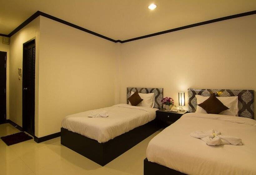 스탠다드 룸, Leelawadee Grand