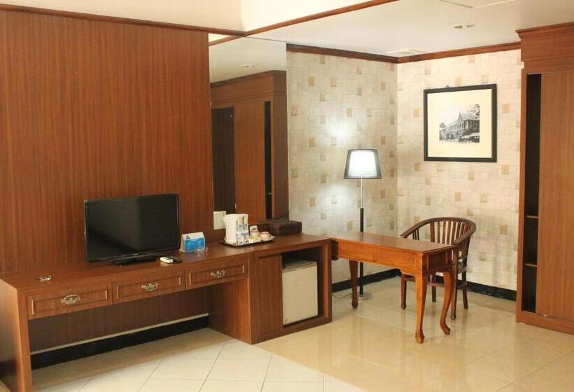 Номер Стандарт, Pelangi Malang, Kayutangan Heritage