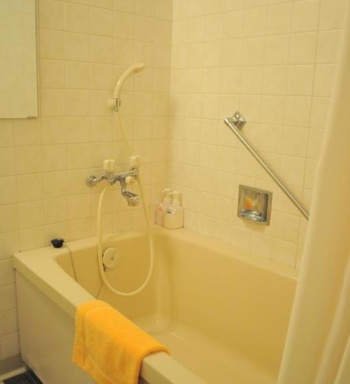 标准间, Tateyama Kokusai