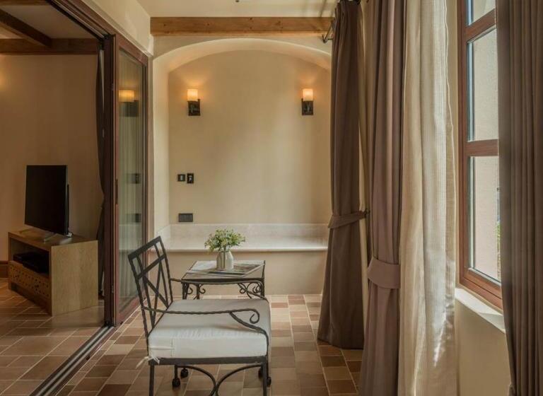 스탠다드 도시전망 룸, Toscana Town Square Suites