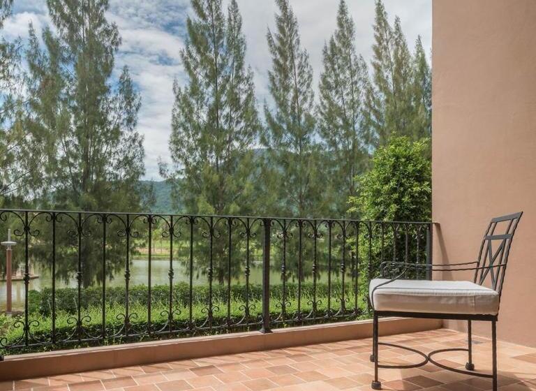 스탠다드 전망 룸, Toscana Town Square Suites