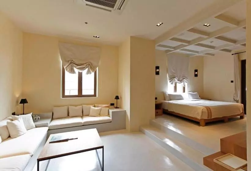 シングルデラックスルーム, Toscana Town Square Suites