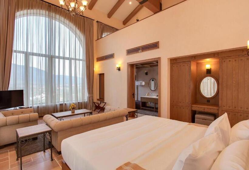 스위트, Toscana Town Square Suites