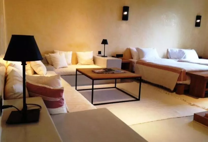 シングルデラックスルーム, Toscana Town Square Suites