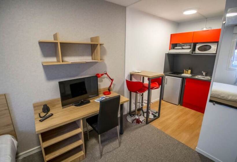 חדר סטודיו סטנדרד, Kosy Appart Hôtel Le Champ De Mars Reims