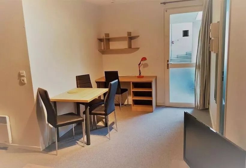 آپارتمان 1 خوابه, Kosy Appart Hôtel Le Champ De Mars Reims