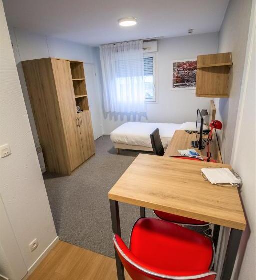 חדר סטודיו סטנדרד, Kosy Appart Hôtel Le Champ De Mars Reims