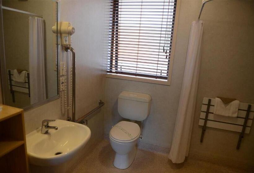 Студия Стандарт, Victoria Court Motor Lodge