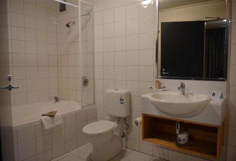 סוויטה עם מרפסת, Victoria Court Motor Lodge