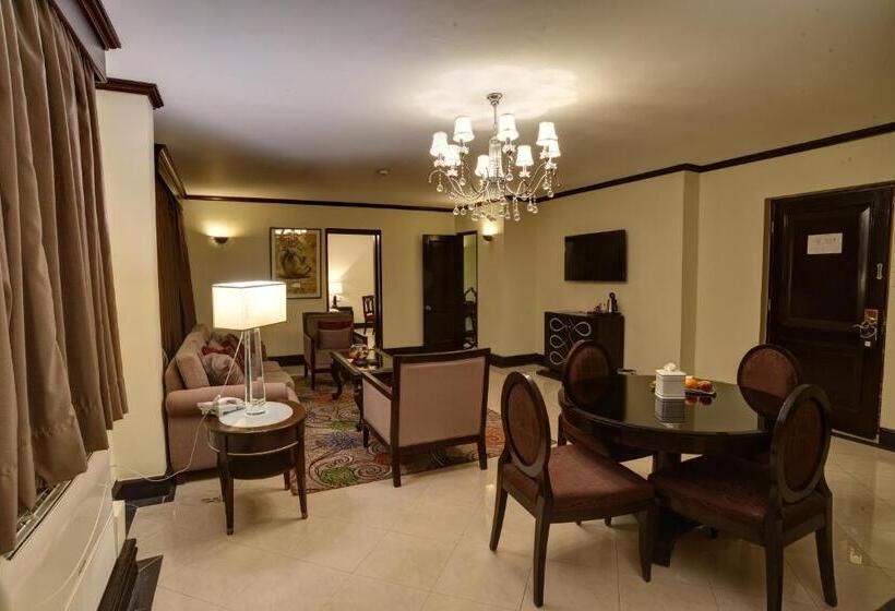 سوییت لوکس, Pearl Continental Bhurban