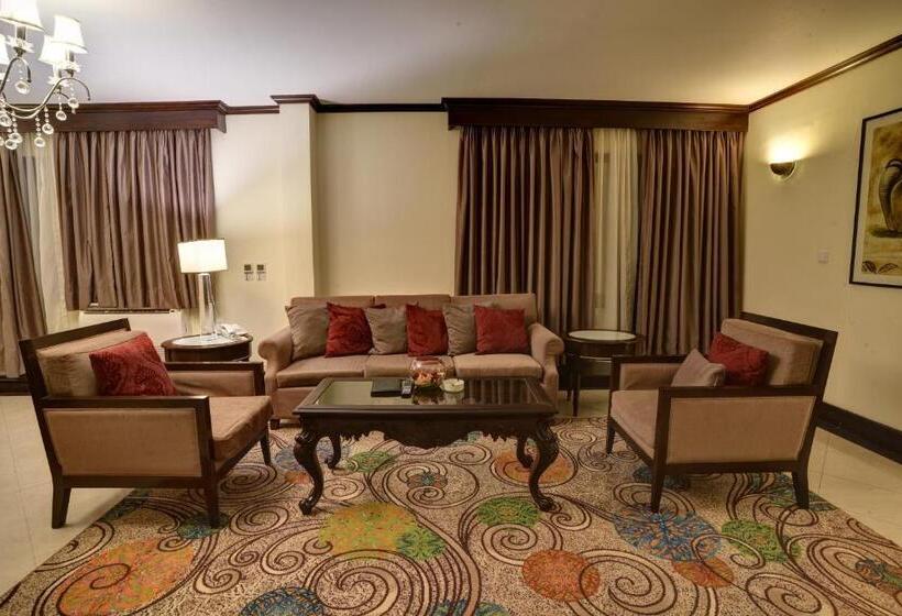 سوییت لوکس, Pearl Continental Bhurban