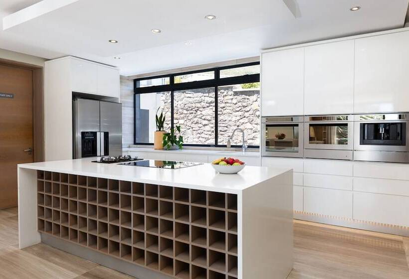 高级套房, Living Hotel Lion S Eye