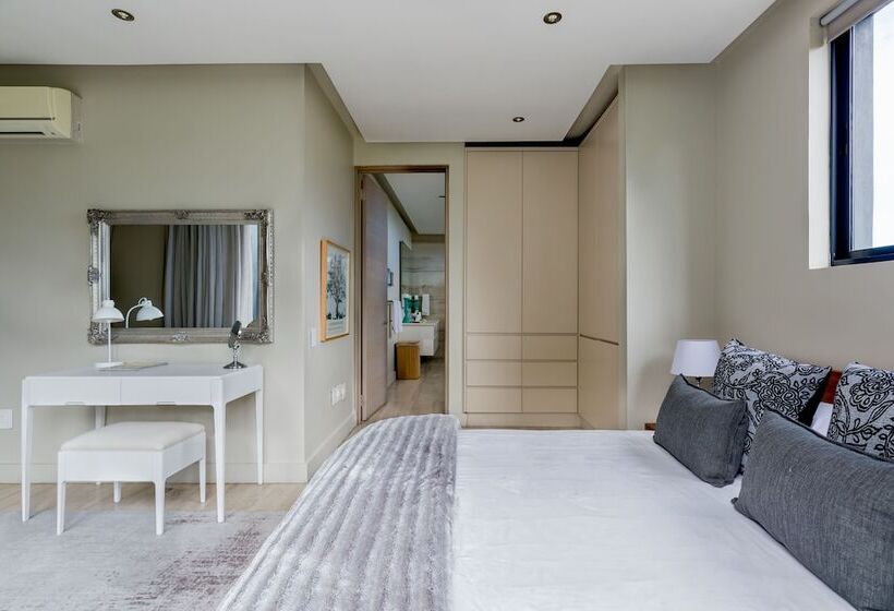 高级套房, Living Hotel Lion S Eye