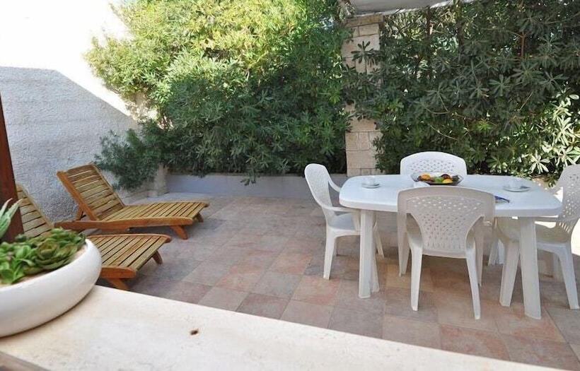 בית, 2 חדרי שינה, Residence Elena