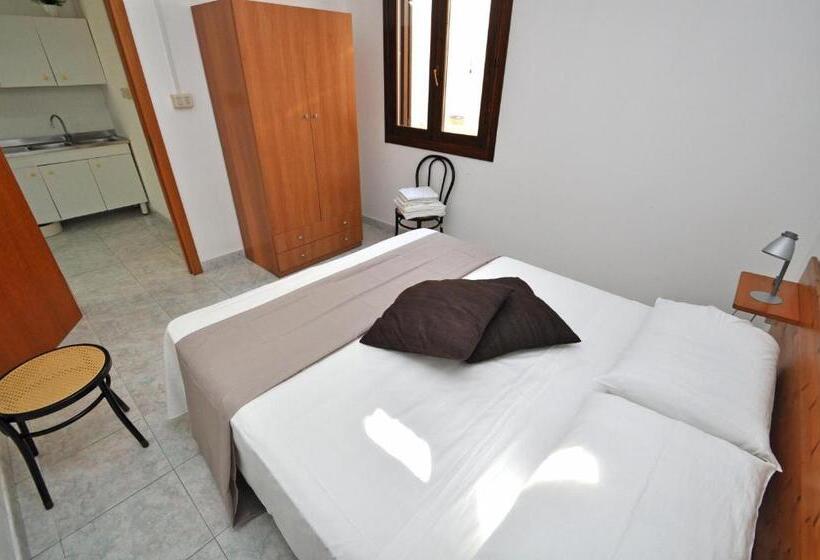 בית, חדר שינה 1, Residence Elena