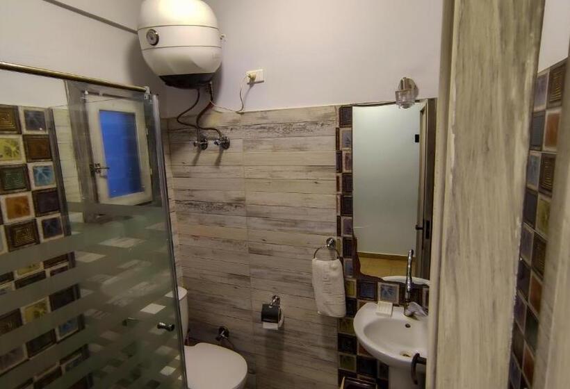 اتاق لوکس با چشم‌انداز دریا, Shams Hotel & Dive Centre