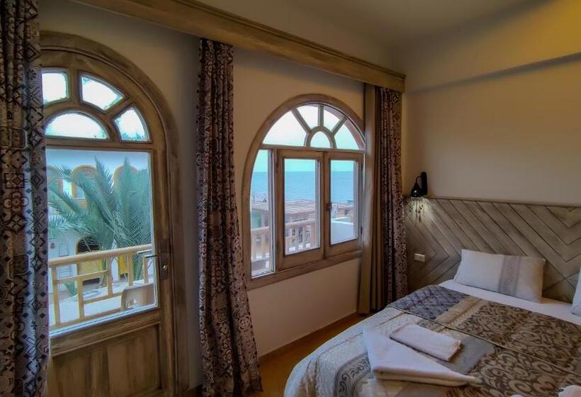 اتاق لوکس با چشم‌انداز دریا, Shams Hotel & Dive Centre