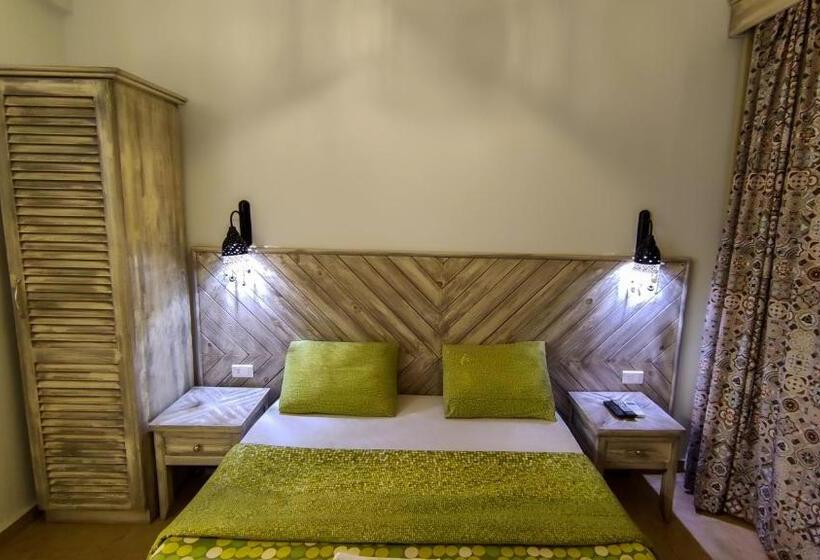 اتاق لوکس با چشم‌انداز دریا, Shams Hotel & Dive Centre