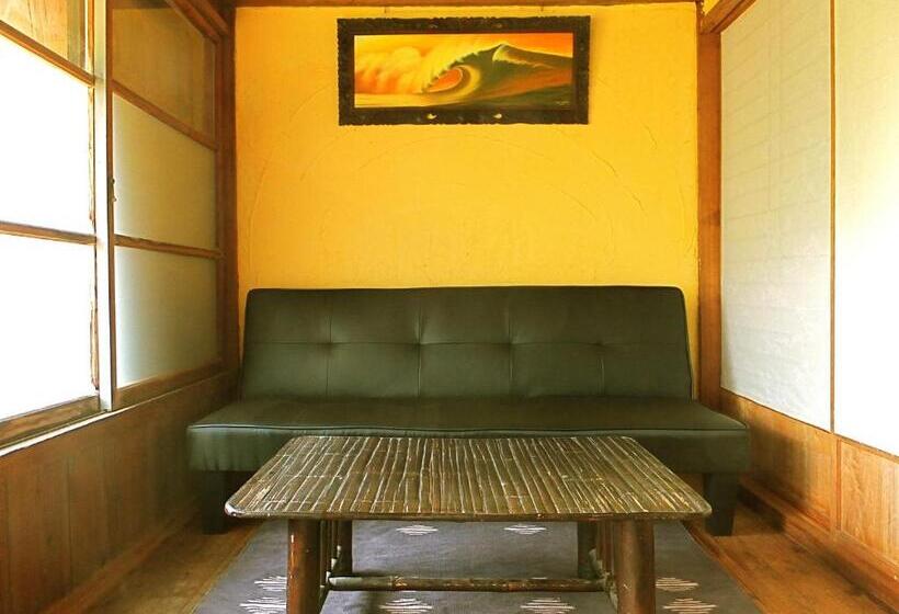 חדר סטנדרט חדר אמבטיה משותף, Kominka Sharehouse Hooju